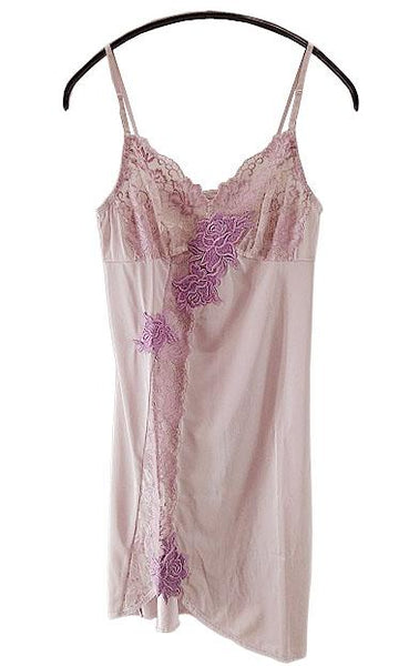 【スリップ】80-90サイズ|シルクローズ/ パープル/ ピンク|肩紐調節可|前レース|後レース|胸から下にレース|胸刺繍