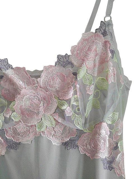 【スリップ】80-90サイズ|シルバーホワイト/ パールピンク/ 紫/ 緑|肩紐調節可|前メッシュ|前刺繍|裾レース