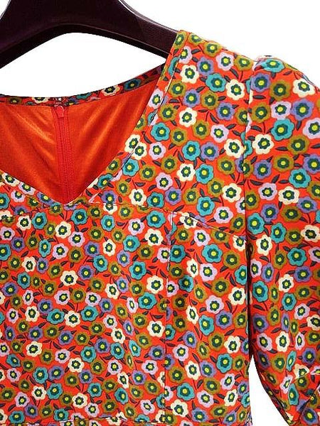 【ワンピース(訳あり)】オレンジ/ カーキ/ 紫/ ネイビー/ 青/ 白|背中ファスナー開閉|花柄模様|肌触りサラサラ|胸広Vネック