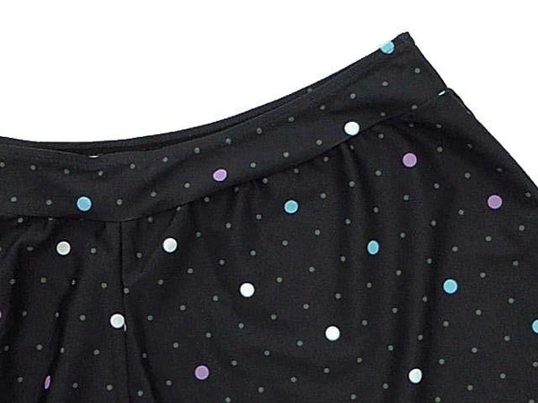 【水着】6Lサイズ|黒/ 白等|4点セット|ホルターネック|キャミソール|裾絞りゴム紐ショートパンツ|ドット柄