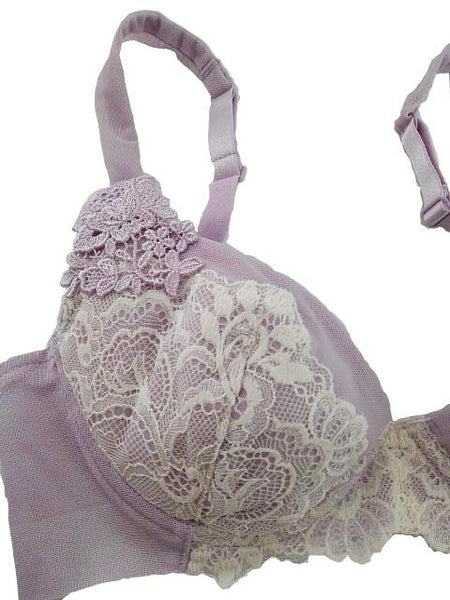 【ブラジャー】B70|モーヴ|ワイヤー入り|胸をきれいに整える|右カップ立体刺繍|胸元レース|肩紐調節可|カップ綿入