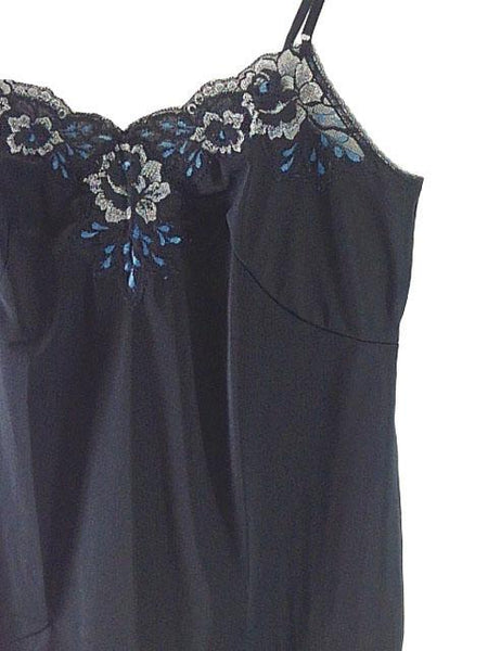 【スリップ】80-90サイズ｜黒/ 水色/ グレー｜レース｜胸元・裾デザイン｜さらっとした肌触り｜花柄｜レディースインナー